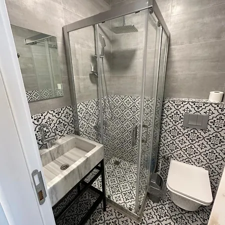 アパートホテル Yellowhouse 6 イスタンブール